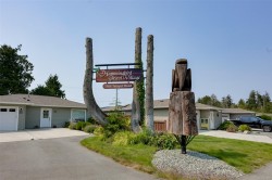 #22-7586 Tetayut Rd Central Saanich, BC V8M 0B4