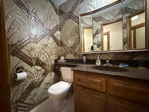 55 Ambassador Row, Winnipeg, MB - Indoor Photo Showing Bathroom