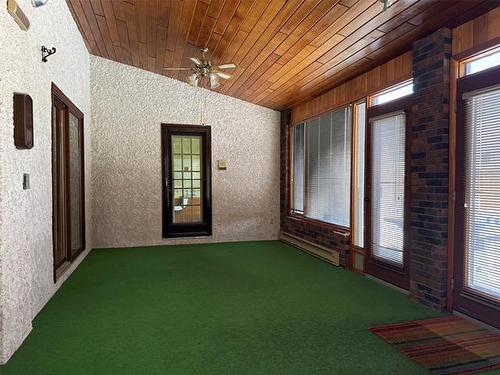 55 Ambassador Row, Winnipeg, MB -  Photo Showing Other Room