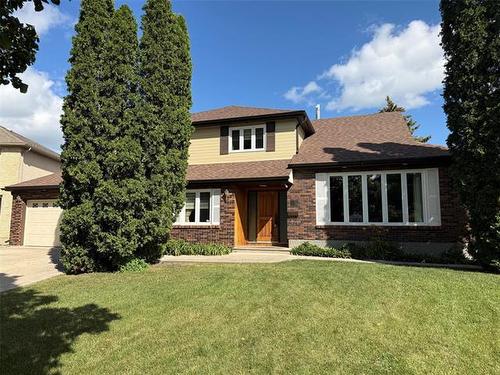 55 Ambassador Row, Winnipeg, MB - Outdoor