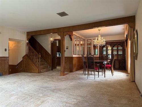 55 Ambassador Row, Winnipeg, MB - Indoor