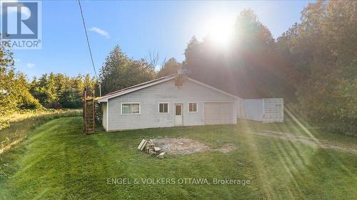 1499 Corkery Road, Ottawa, ON 