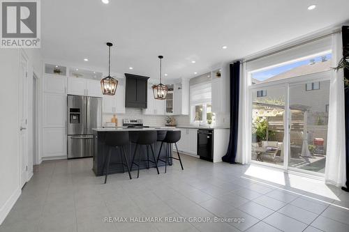 Easy access to the patio - 636 Eagle Crest Heights, Ottawa, ON 