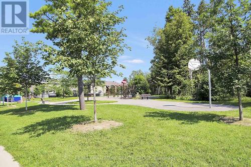Neighbourhood park - 636 Eagle Crest Heights, Ottawa, ON 