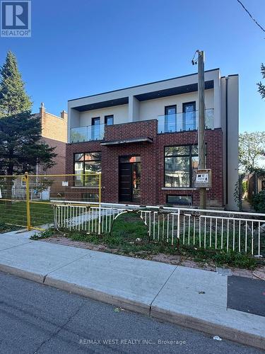 145 Dovercourt Road, Toronto, ON 