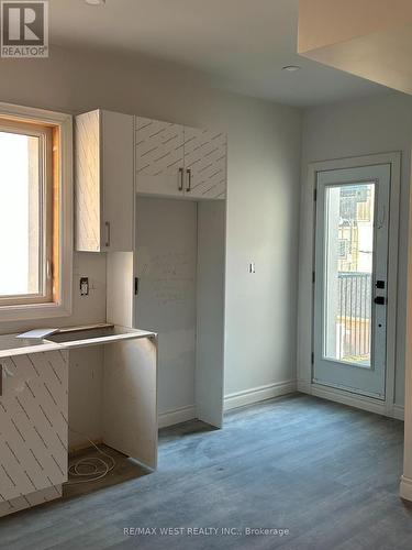 145 Dovercourt Road, Toronto, ON 