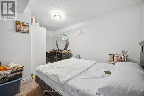 2542 Pollard Drive, Mississauga, ON 