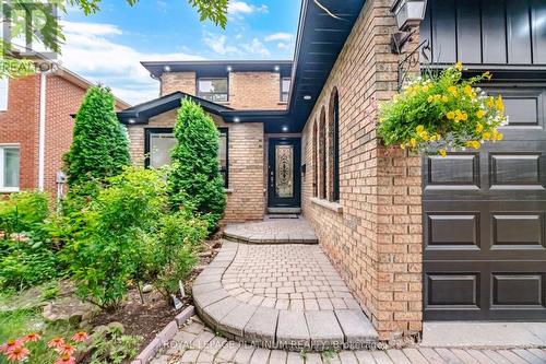 2542 Pollard Drive, Mississauga, ON 