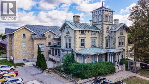 255 Durham Street, Kincardine, ON 