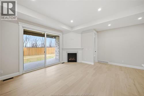 447 Caserta Crescent, Lakeshore, ON 
