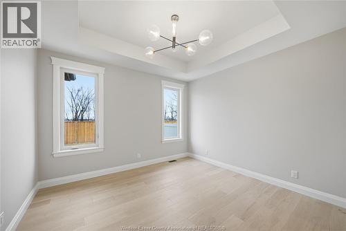 447 Caserta Crescent, Lakeshore, ON 