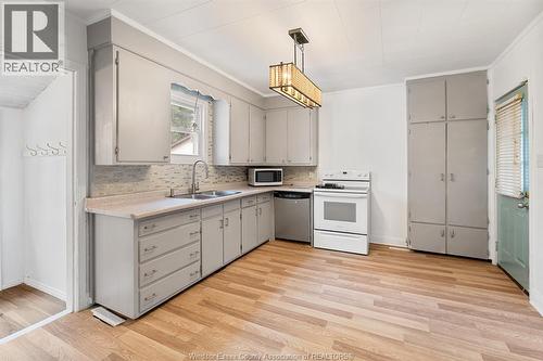 58 Mcdonald Street, Kingsville, ON 