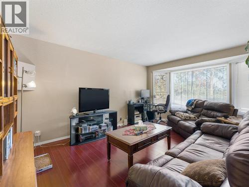 Main Living Room - 3368 Mciver Road, West Kelowna, BC 