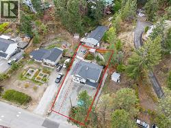 Approximate property lines and easement lines (between dotted line and left property line) - 