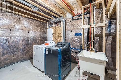 60 Brixham Lane, Brampton, ON 