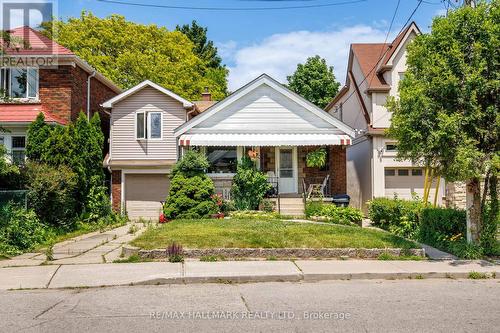 8 Davies Crescent, Toronto, ON 
