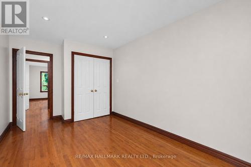 8 Davies Crescent, Toronto, ON 