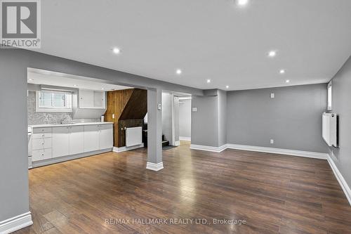 8 Davies Crescent, Toronto, ON 