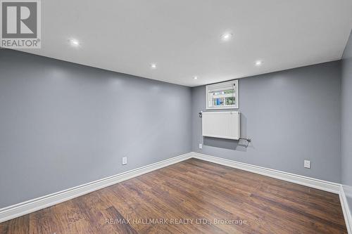 8 Davies Crescent, Toronto, ON 