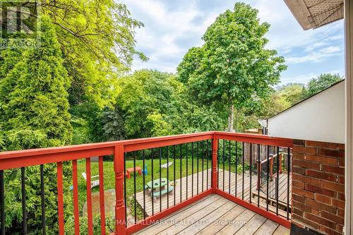 8 Davies Crescent, Toronto, ON 
