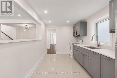 8 Davies Crescent, Toronto, ON 