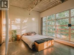 422 350 E 2ND AVENUE Vancouver, BC V5T 4R8