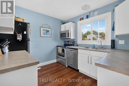369 Mockingbird Drive, Ottawa, ON 