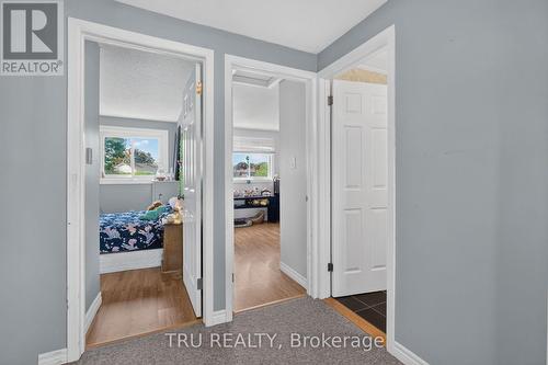 369 Mockingbird Drive, Ottawa, ON 