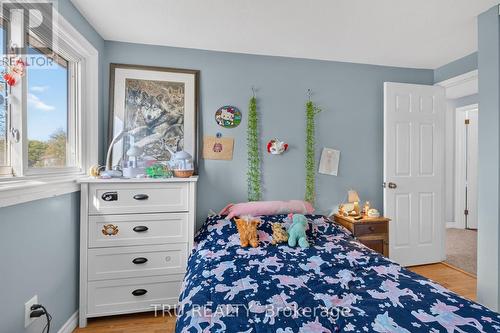 369 Mockingbird Drive, Ottawa, ON 