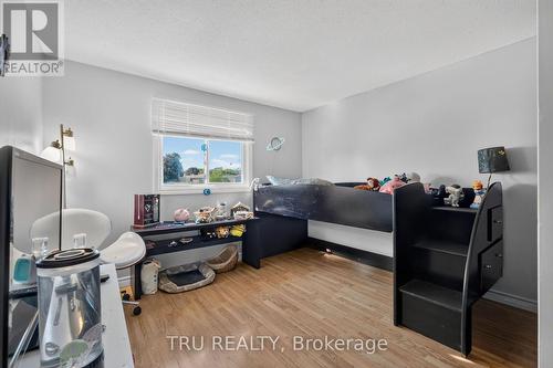369 Mockingbird Drive, Ottawa, ON 