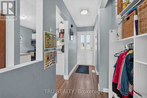 369 Mockingbird Drive, Ottawa, ON 