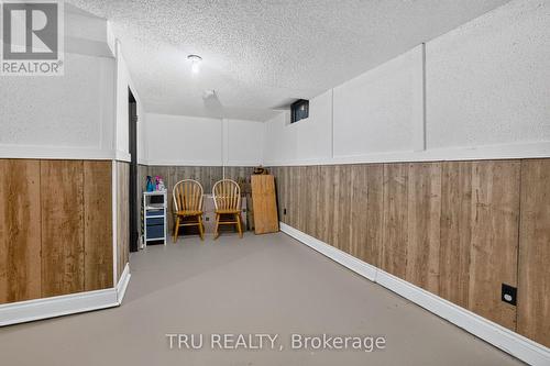 369 Mockingbird Drive, Ottawa, ON 