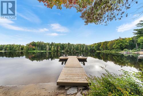 1054 KEYSBURY DRIVE  Algonquin Highlands (Mcclintock), ON P0A 1H0