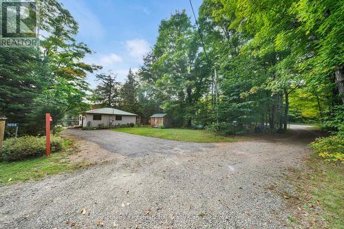 1054 Keysbury Drive, Algonquin Highlands (Mcclintock), ON 