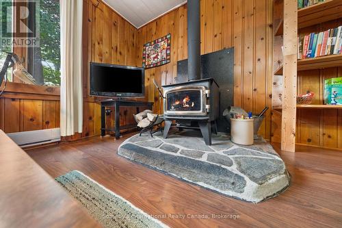 1054 Keysbury Drive, Algonquin Highlands (Mcclintock), ON 