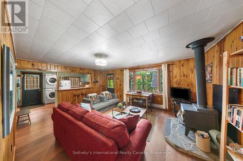 1054 Keysbury Drive, Algonquin Highlands (Mcclintock), ON 