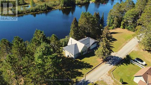 144 Flying Club Road, Greater Madawaska, ON 