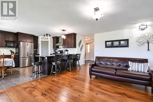 20 Keyzer Drive, Oro-Medonte, ON 