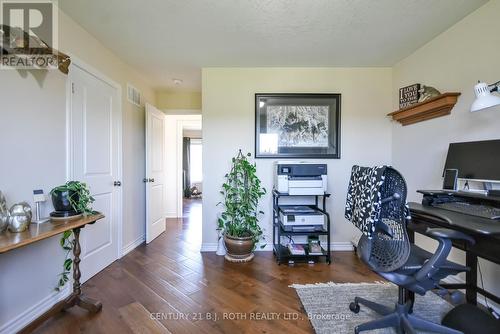 20 Keyzer Drive, Oro-Medonte, ON 
