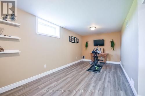 20 Keyzer Drive, Oro-Medonte, ON 
