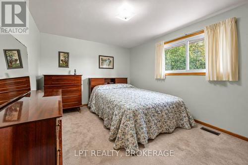 124 Campbell Crescent, Kingston (Central City West), ON 