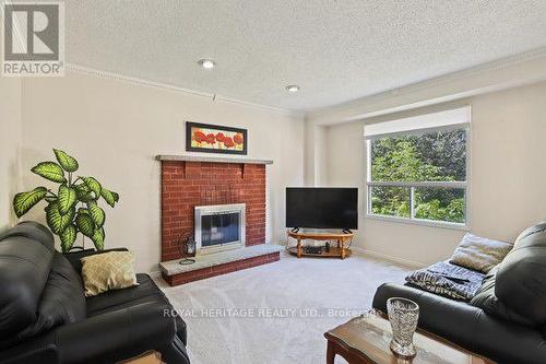 19 Peachtree Crescent, Clarington, ON 