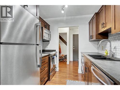 1665 Ufton Court Unit# 338, Kelowna, BC 