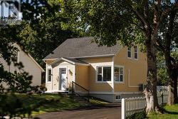 2 Milbanke Street St. John's, NL A1B 1P3