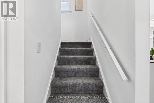 1223 Sunningdale Road E, London North (North C), ON 