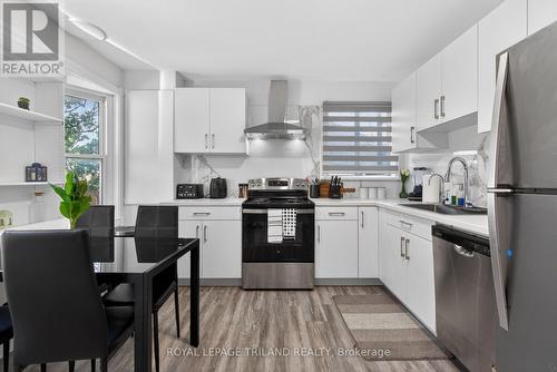 1223 Sunningdale Road E, London North (North C), ON 