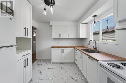 385 Melanie Avenue, Kingston (East Gardiners Rd), ON 