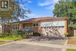 1060 DOWLAND Crescent  Burlington, ON L7T 4C8