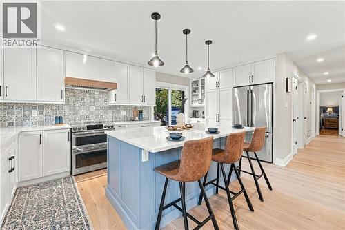 1060 Dowland Crescent, Burlington, ON 