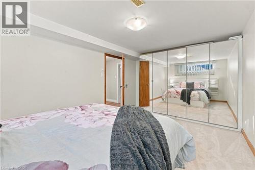 1060 Dowland Crescent, Burlington, ON 